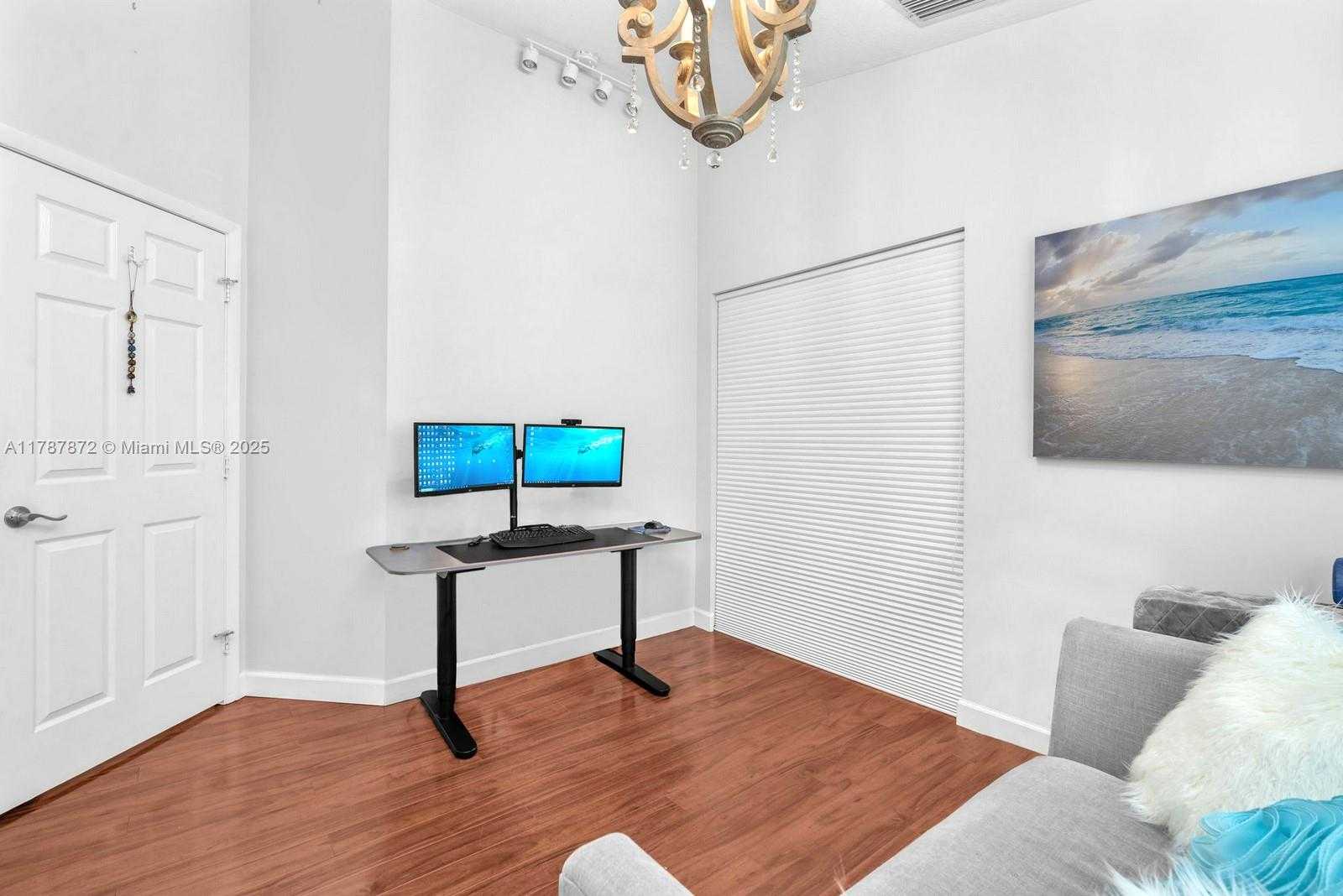 Small Image of 2724 CAYENNE AVE, Cooper City Number 20