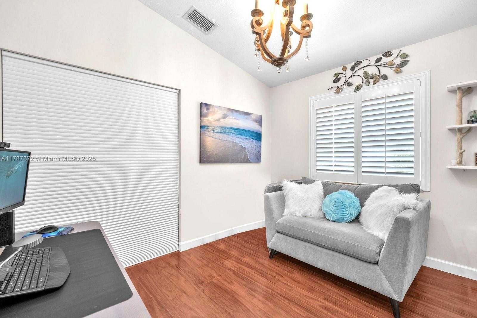 Small Image of 2724 CAYENNE AVE, Cooper City Number 21
