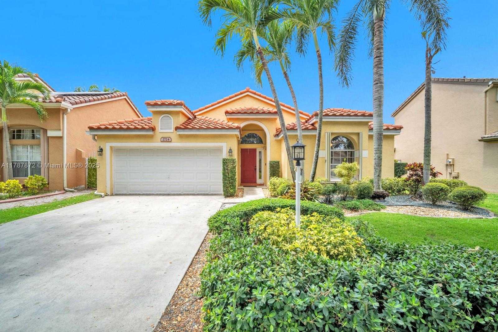 Small Image of 2724 CAYENNE AVE, Cooper City Number 3