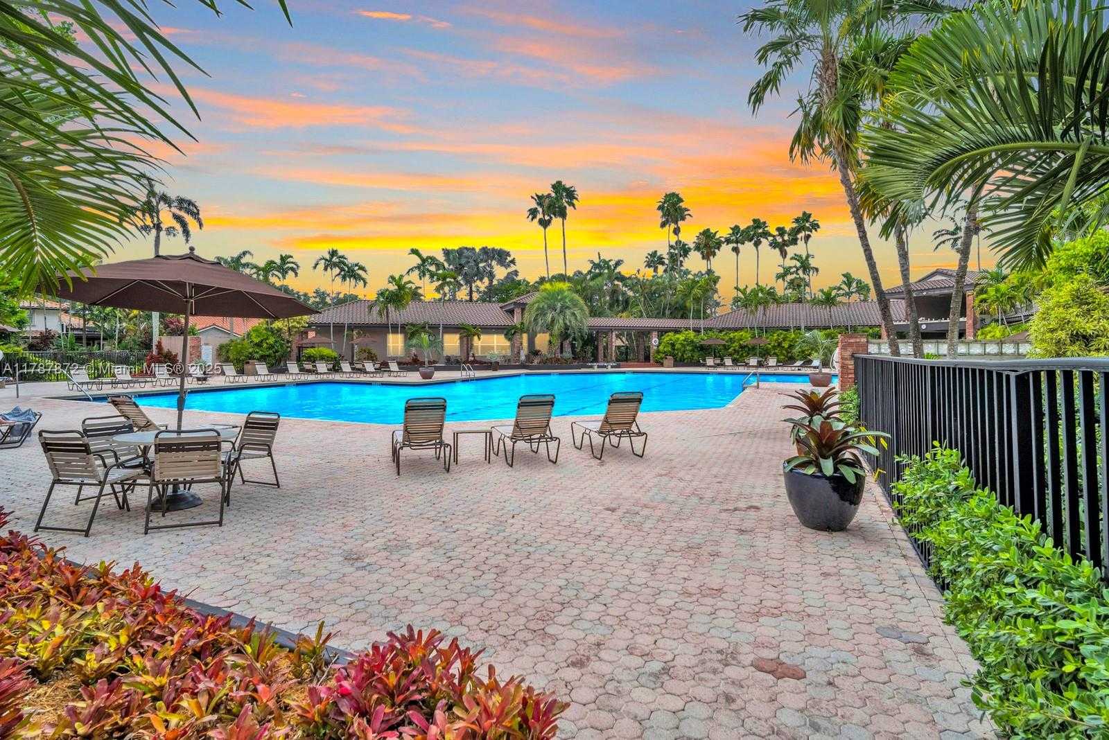 Small Image of 2724 CAYENNE AVE, Cooper City Number 34