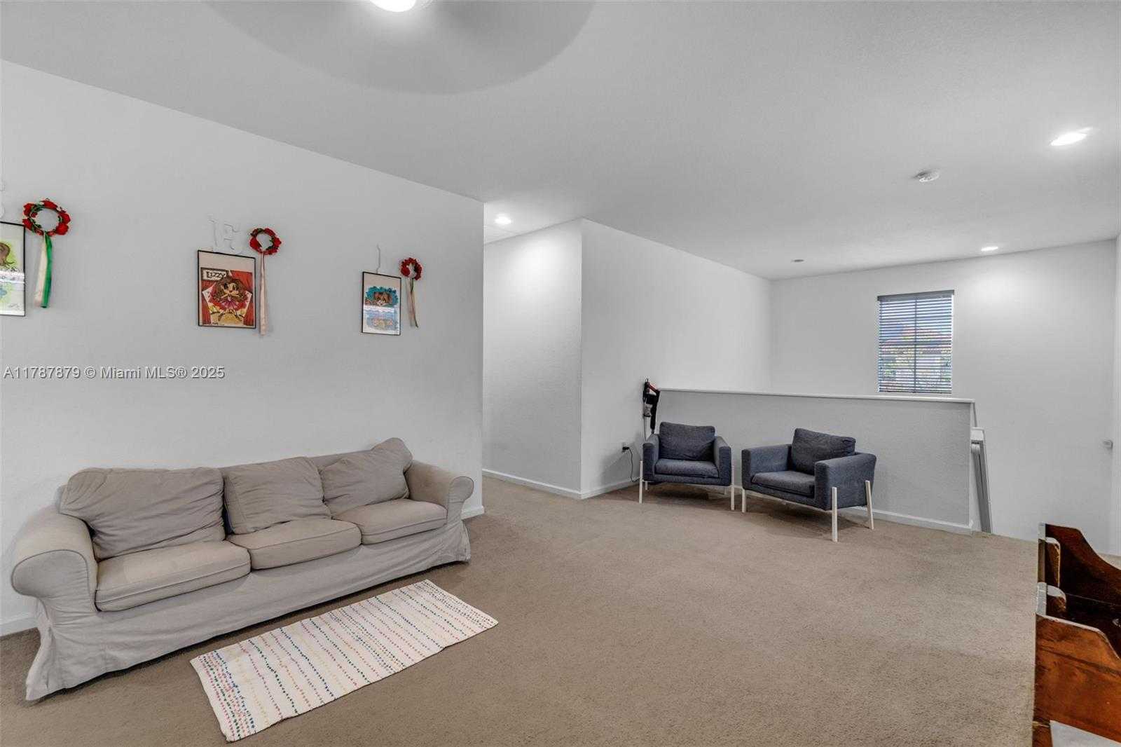 Small Image of 4136 NORTH EAST 21ST CT, Homestead Number 16