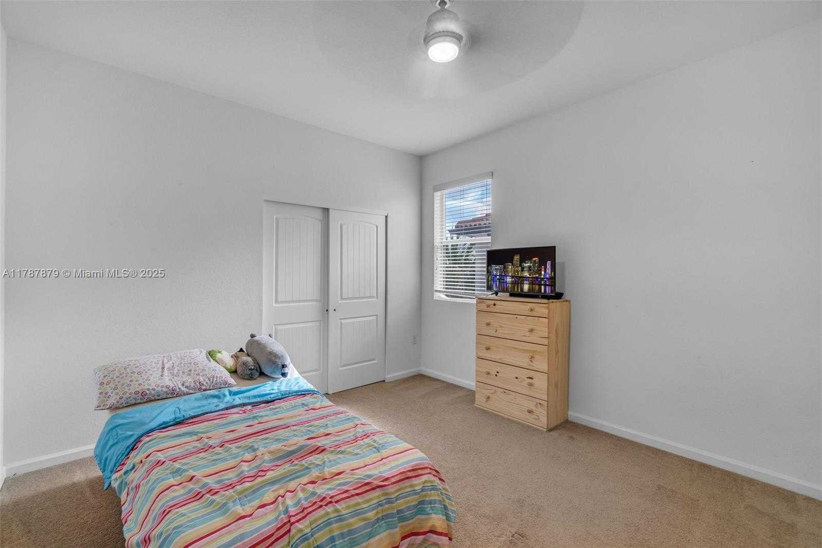 Small Image of 4136 NORTH EAST 21ST CT, Homestead Number 24