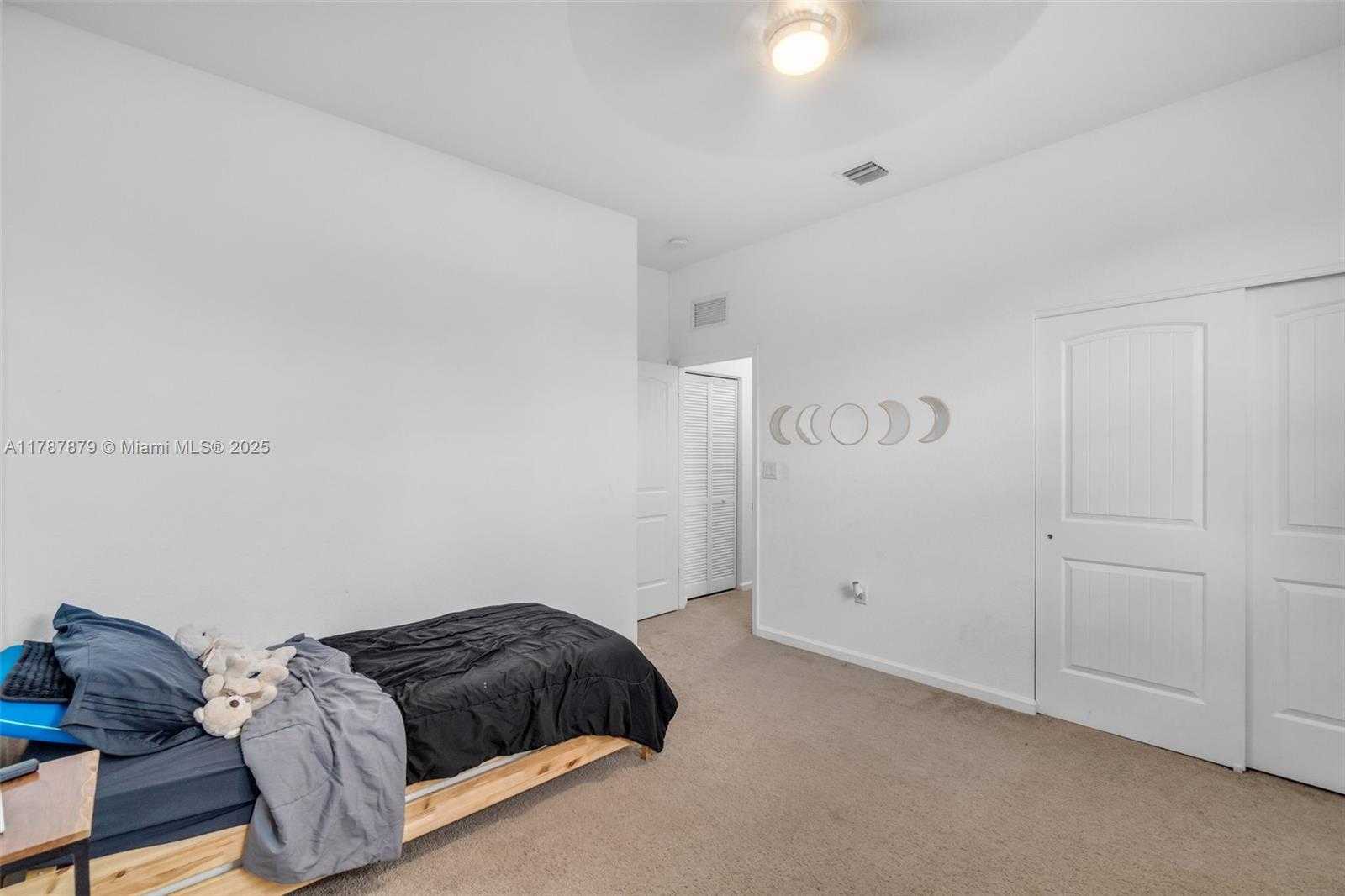 Small Image of 4136 NORTH EAST 21ST CT, Homestead Number 27