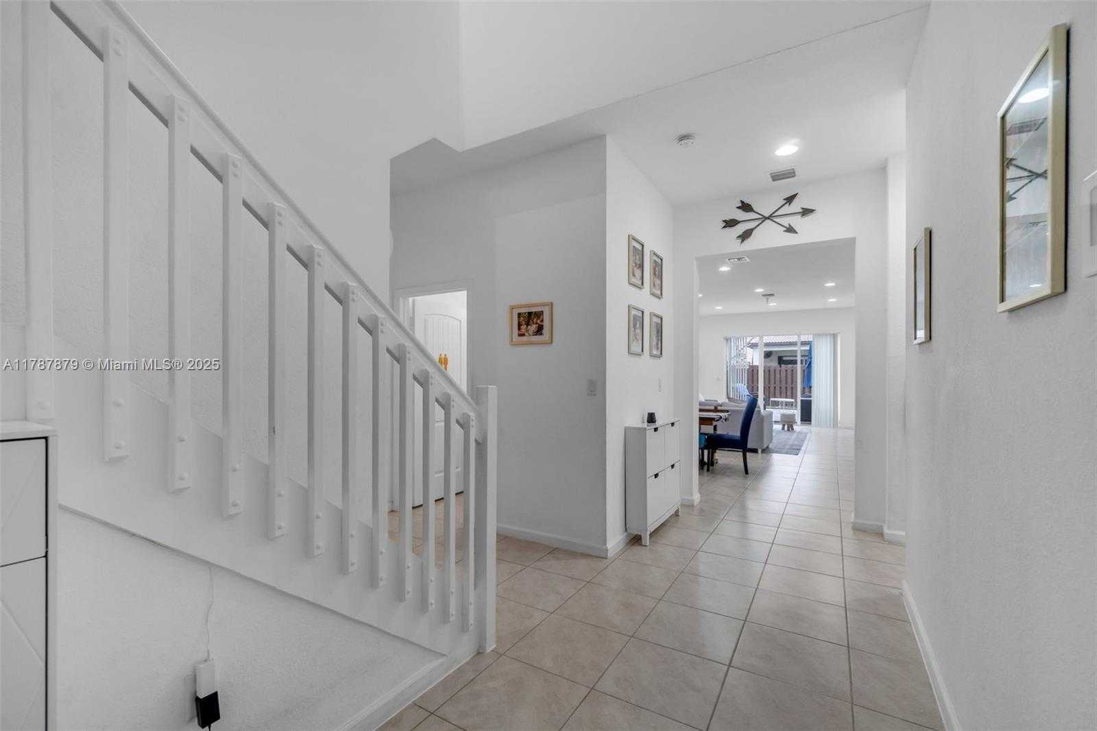 Small Image of 4136 NORTH EAST 21ST CT, Homestead Number 5