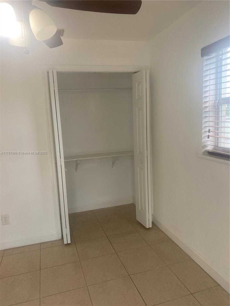 Small Image of 18714 SOUTH WEST 306TH TER, Homestead Number 11