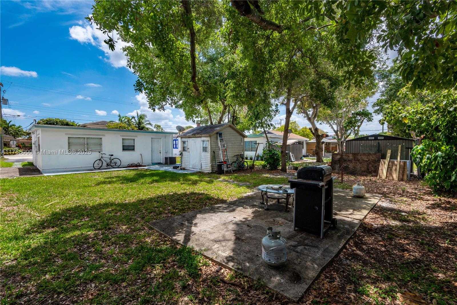 Small Image of 1027 NORTH EAST 33RD ST, Oakland Park Number 27