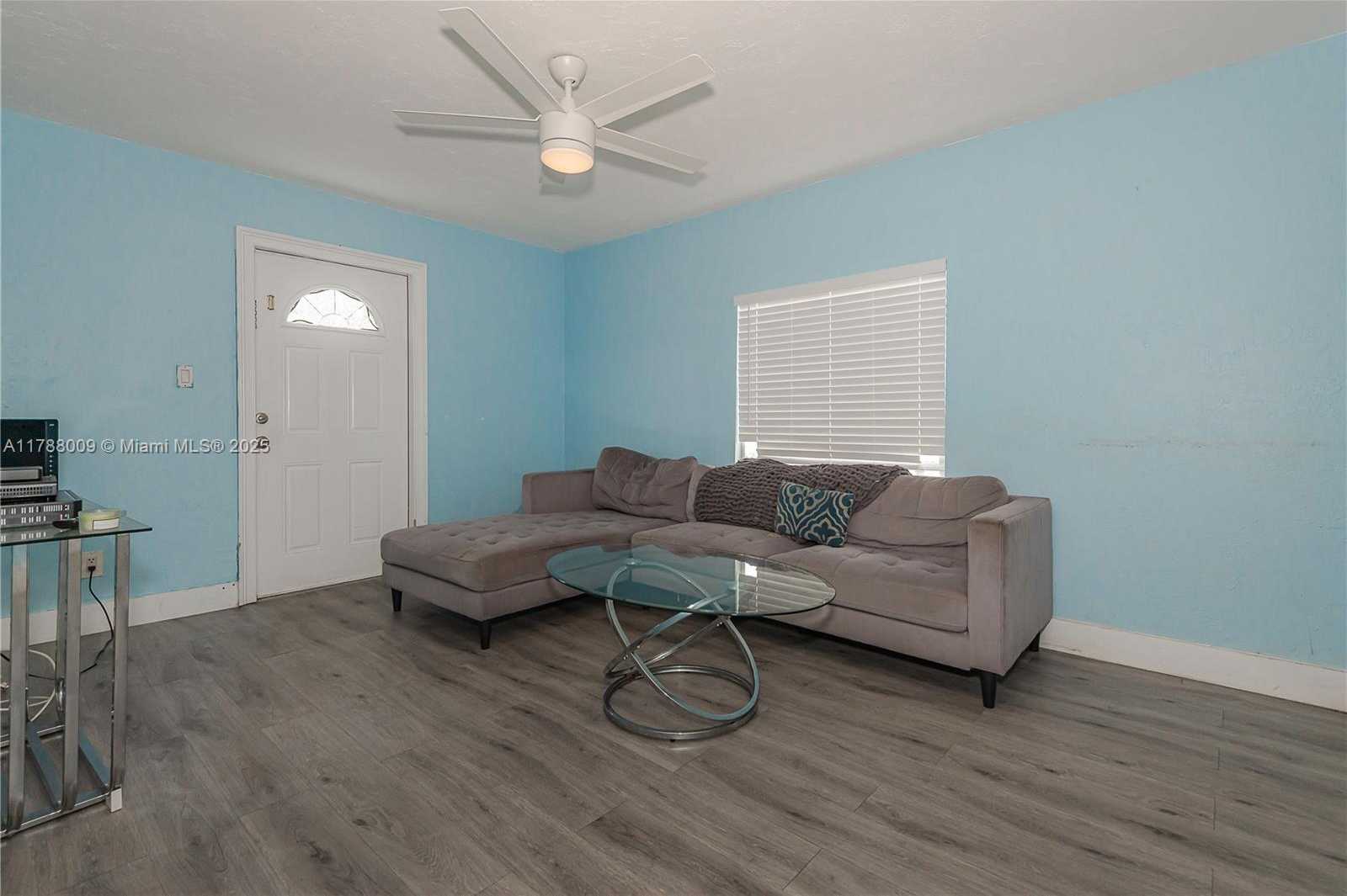 Small Image of 1027 NORTH EAST 33RD ST, Oakland Park Number 3