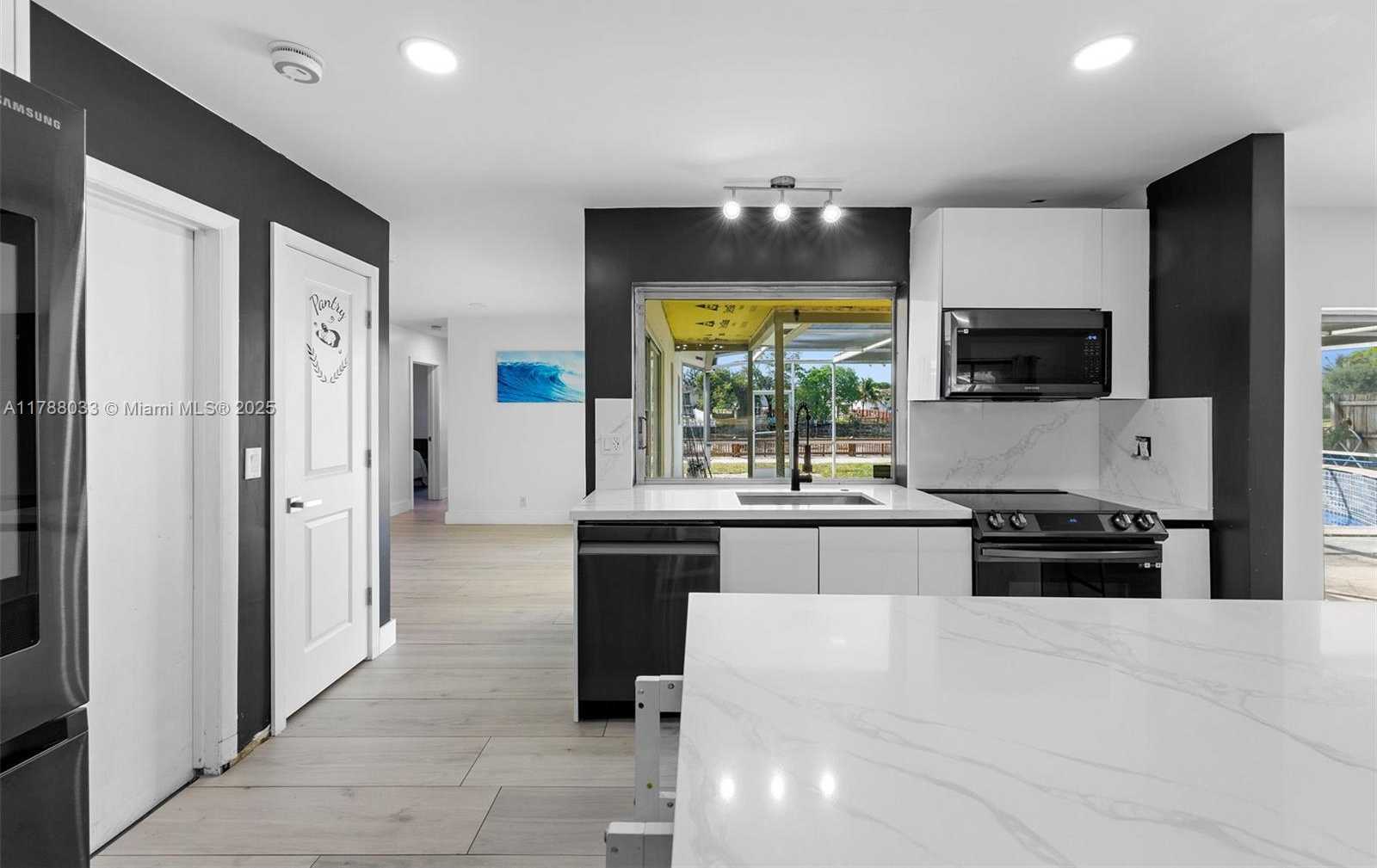 Small Image of 3890 NORTH WEST 4TH CT, Coconut Creek Number 10