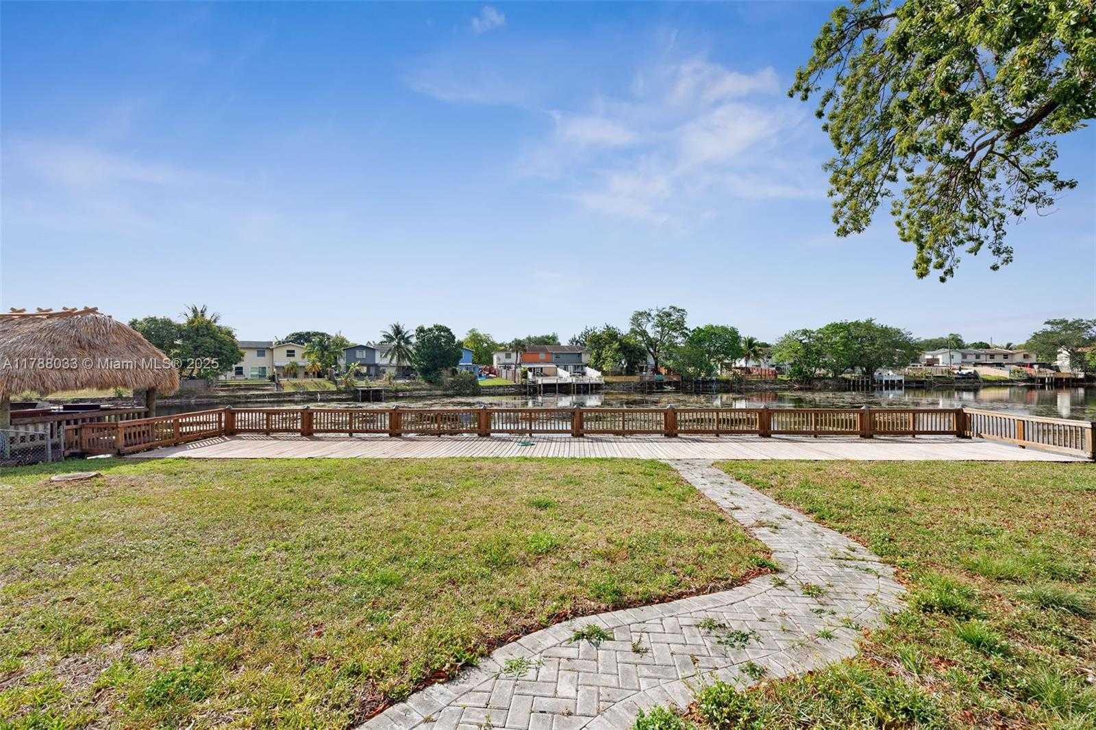 Small Image of 3890 NORTH WEST 4TH CT, Coconut Creek Number 25