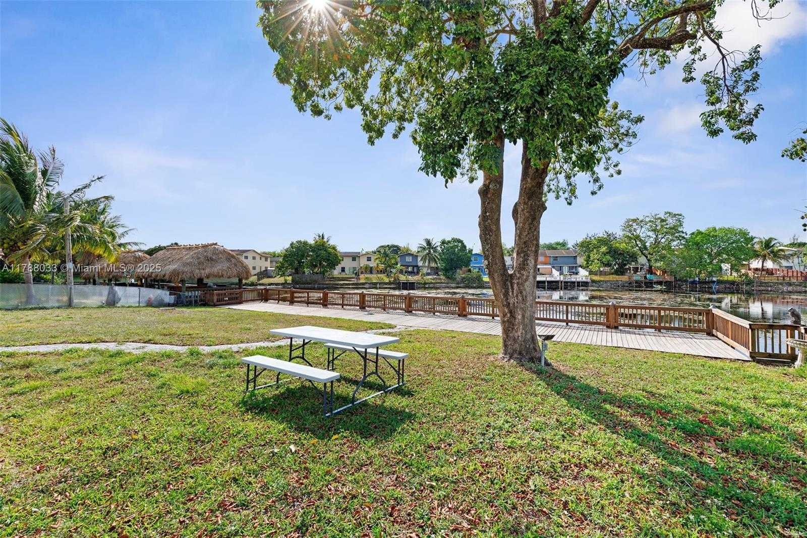 Small Image of 3890 NORTH WEST 4TH CT, Coconut Creek Number 27
