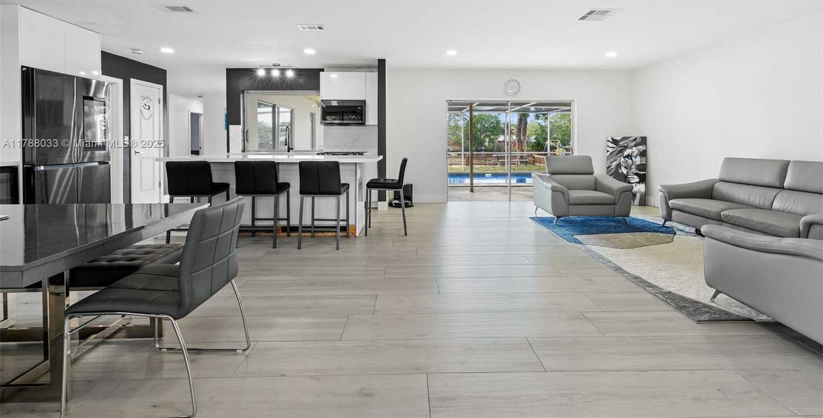 Small Image of 3890 NORTH WEST 4TH CT, Coconut Creek Number 3