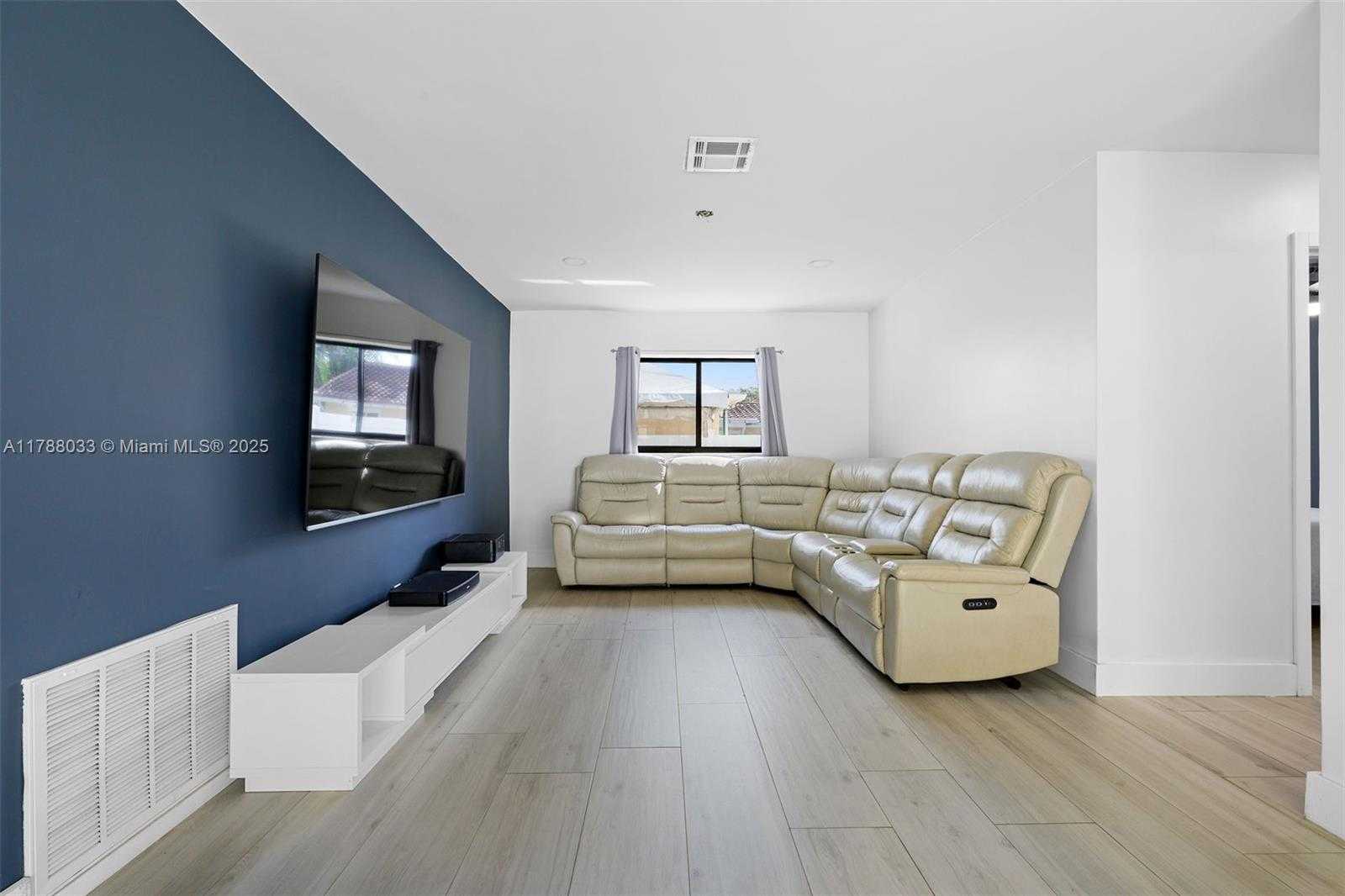 Small Image of 3890 NORTH WEST 4TH CT, Coconut Creek Number 7