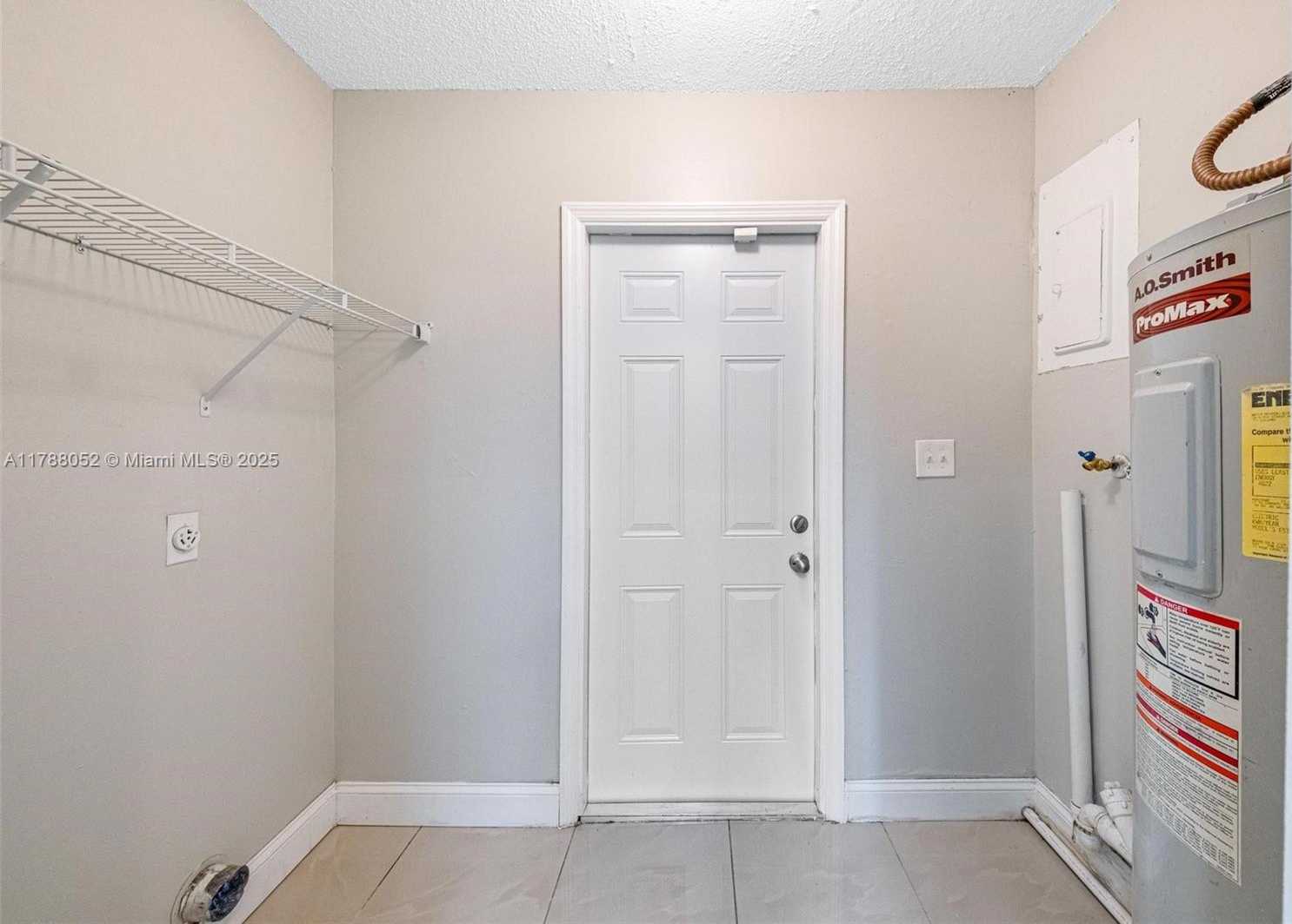 Small Image of 702 SOUTH WEST 79TH AVE, North Lauderdale Number 26