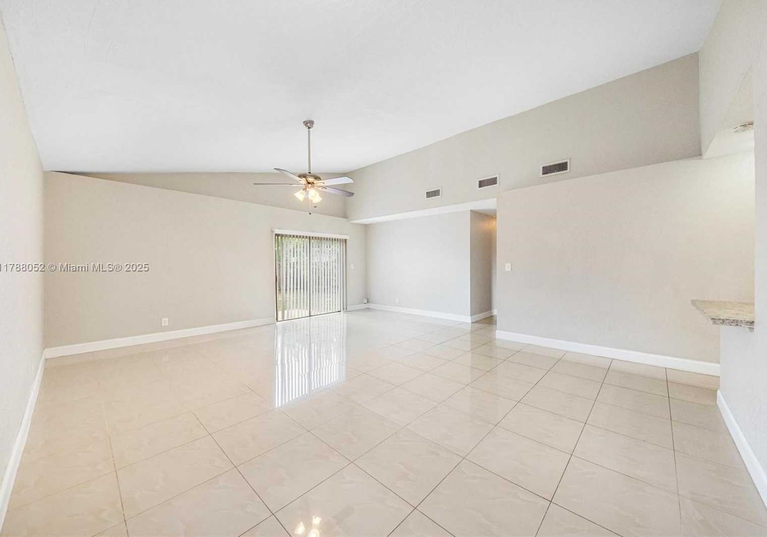 Small Image of 702 SOUTH WEST 79TH AVE, North Lauderdale Number 29