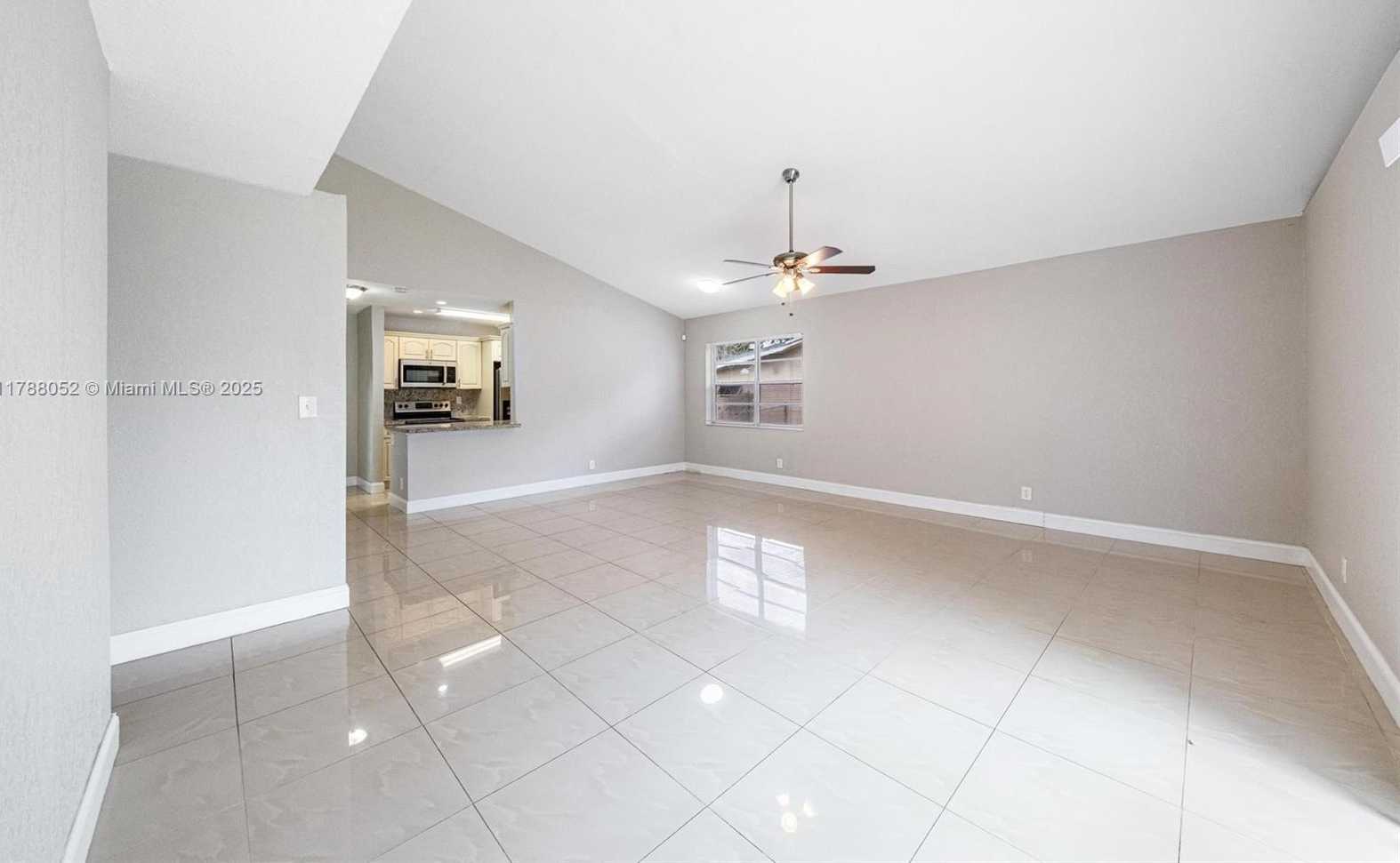 Small Image of 702 SOUTH WEST 79TH AVE, North Lauderdale Number 32