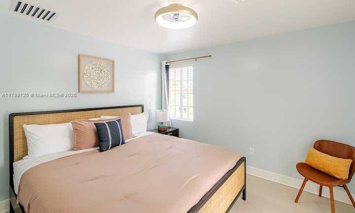 Small Image of 1020 6TH ST, Miami Beach Number 19