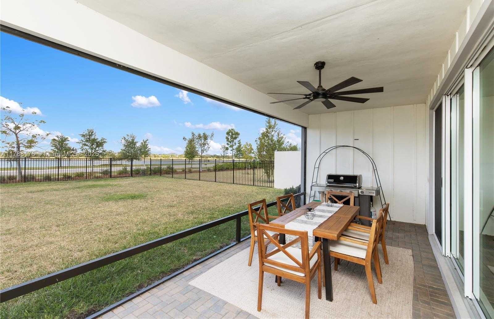 Small Image of Loxahatchee Number 29