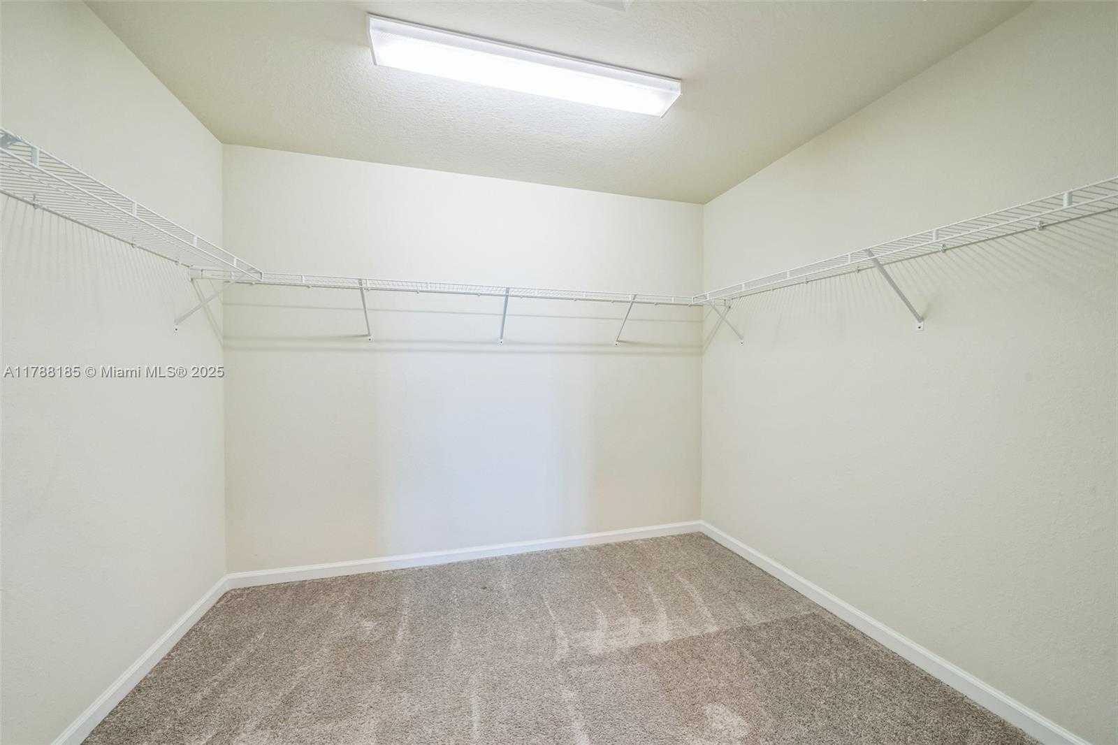 Small Image of 10484 SOUTH WEST CAPTIVA DR, Port St. Lucie Number 15