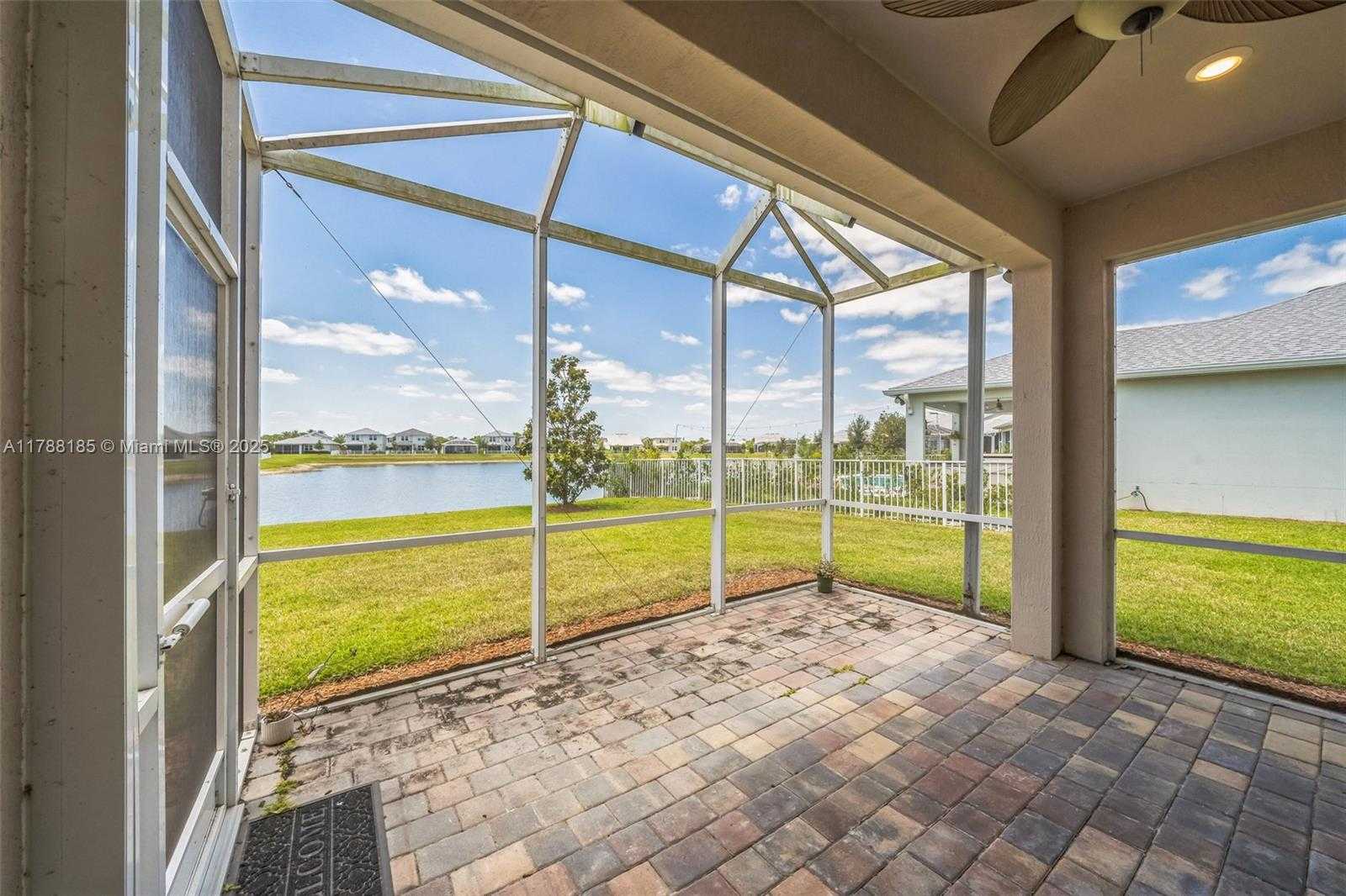 Small Image of 10484 SOUTH WEST CAPTIVA DR, Port St. Lucie Number 5