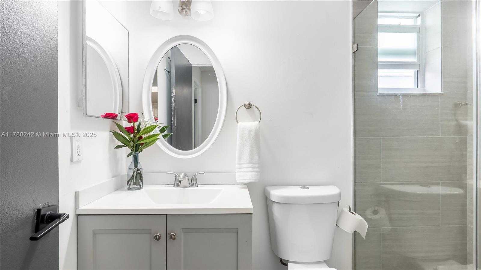 Small Image of 9940 WEST ELM LN, Miramar Number 23