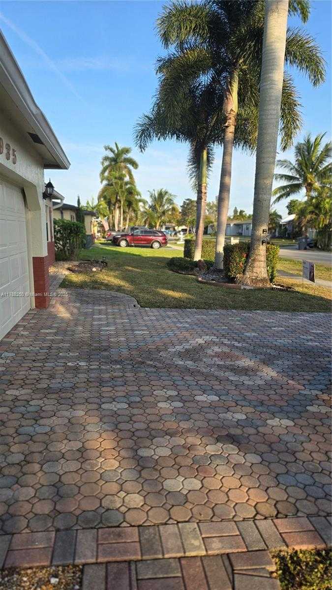 Small Image of 10935 GABLE ST, Boca Raton Number 30