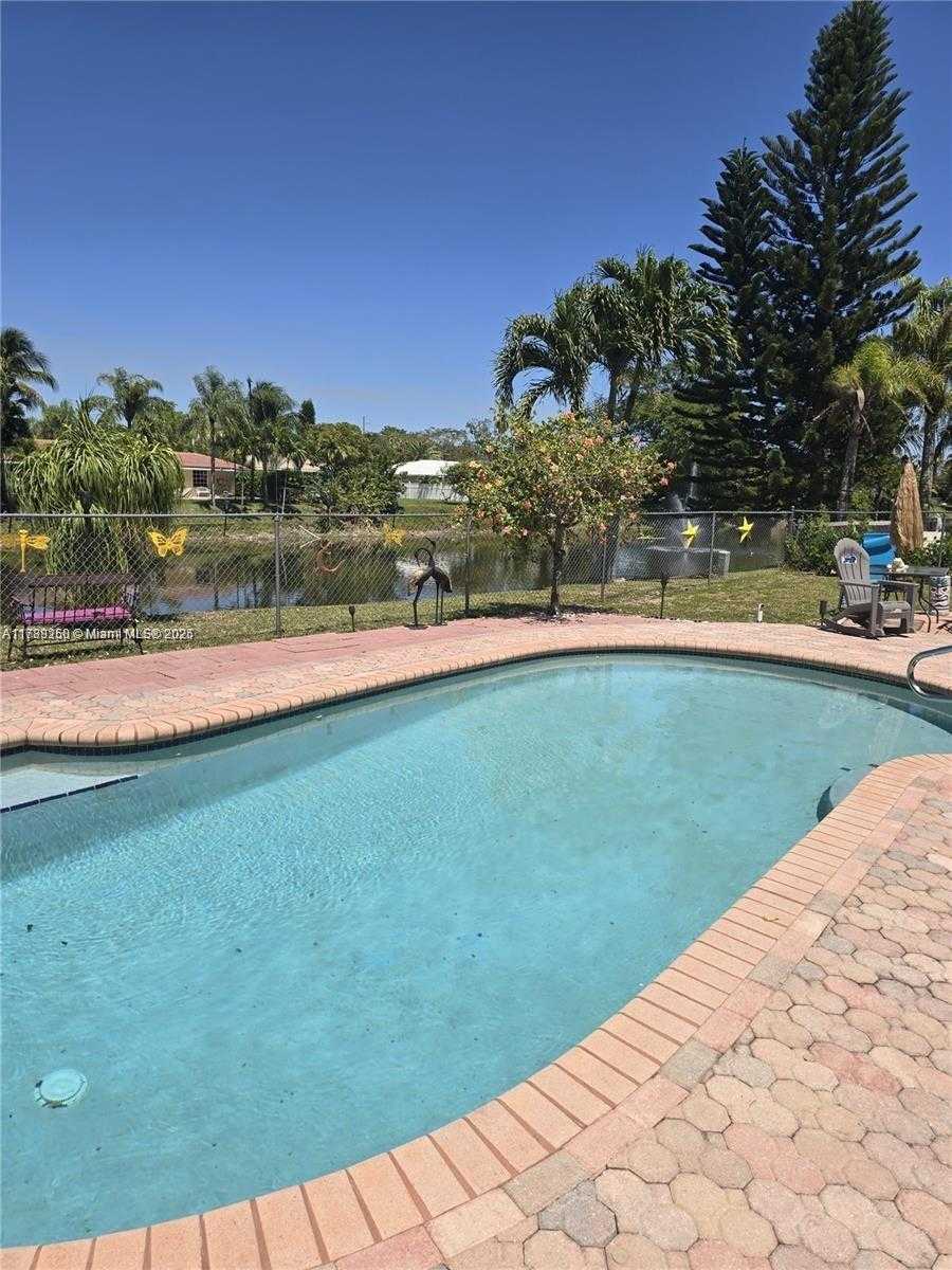 Small Image of 10935 GABLE ST, Boca Raton Number 7