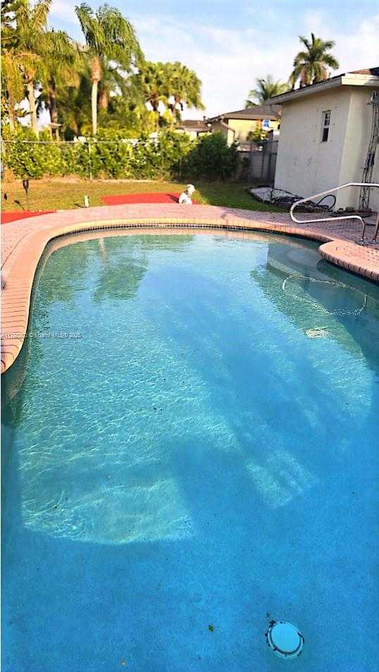 Small Image of 10935 GABLE ST, Boca Raton Number 9