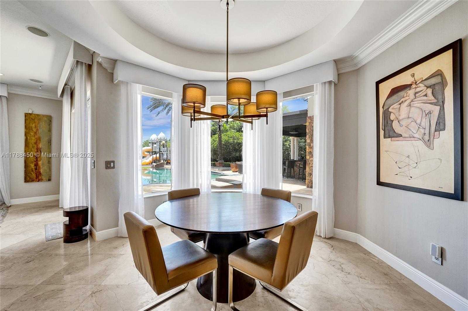 Small Image of 11356 CANYON MAPLE BLVD, Davie Number 15