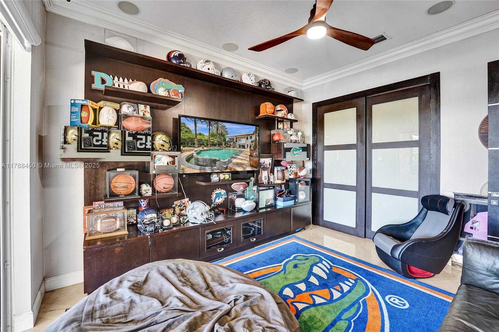 Small Image of 11356 CANYON MAPLE BLVD, Davie Number 26