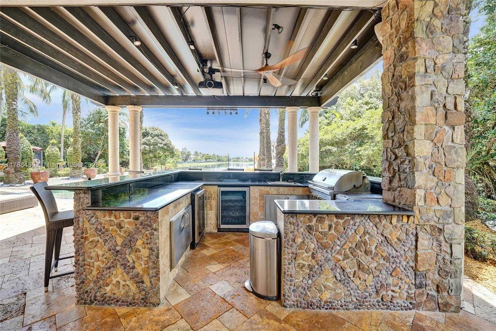 Small Image of 11356 CANYON MAPLE BLVD, Davie Number 62
