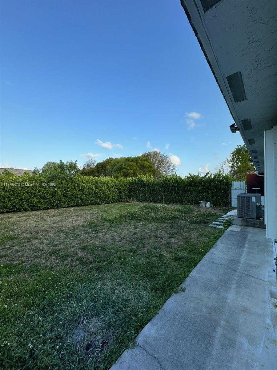 Small Image of 15433 SOUTH WEST 278TH ST, Homestead Number 30