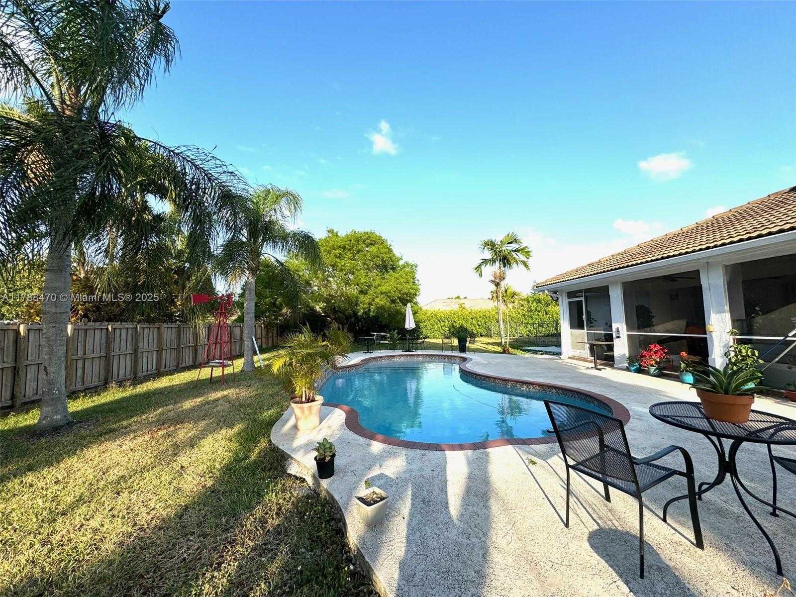 Small Image of 15433 SOUTH WEST 278TH ST, Homestead Number 39