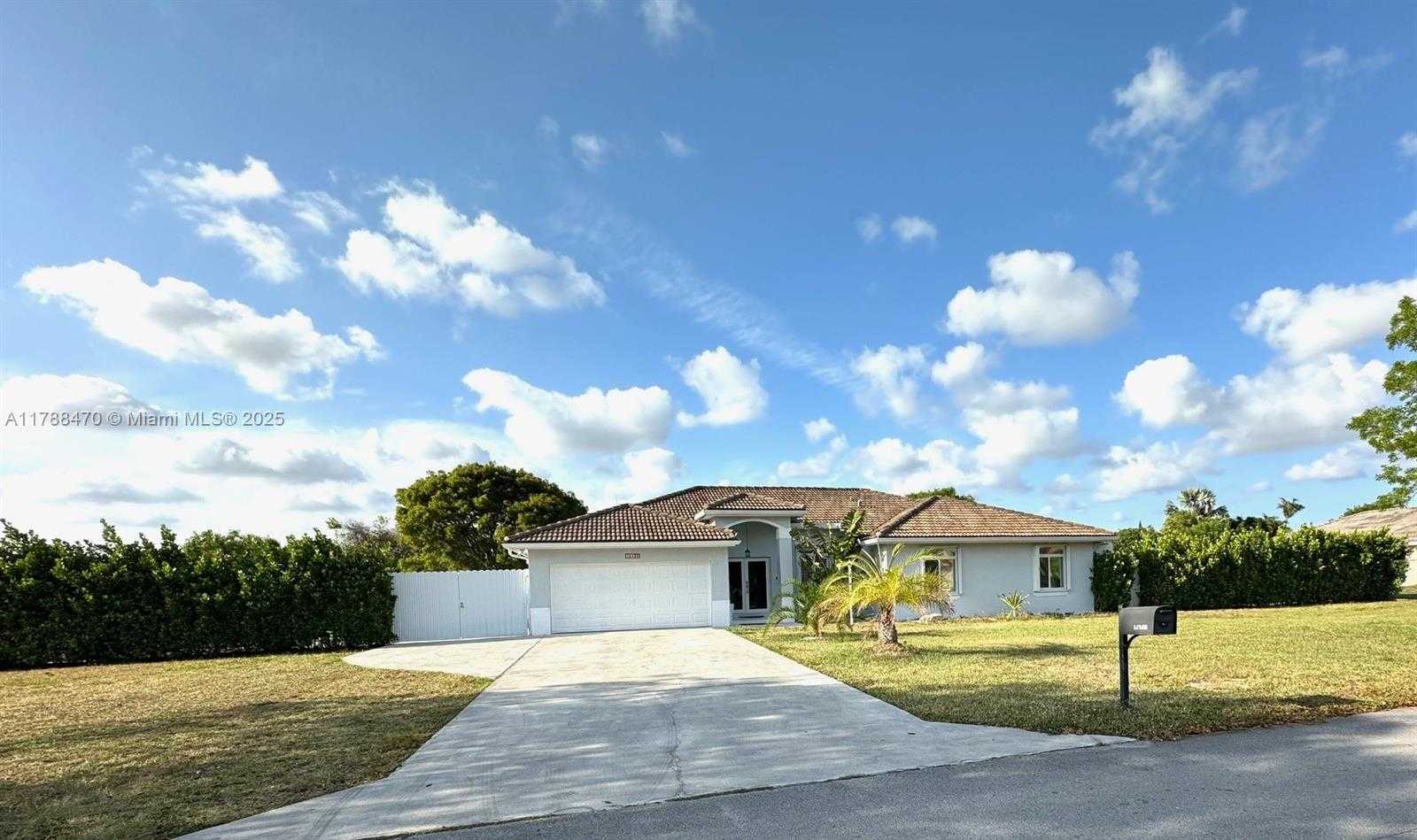 Small Image of 15433 SOUTH WEST 278TH ST, Homestead Number 40