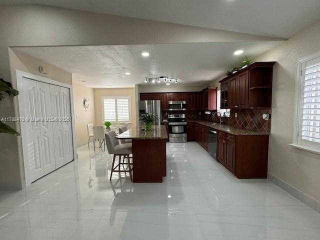 Small Image of 15433 SOUTH WEST 278TH ST, Homestead Number 8