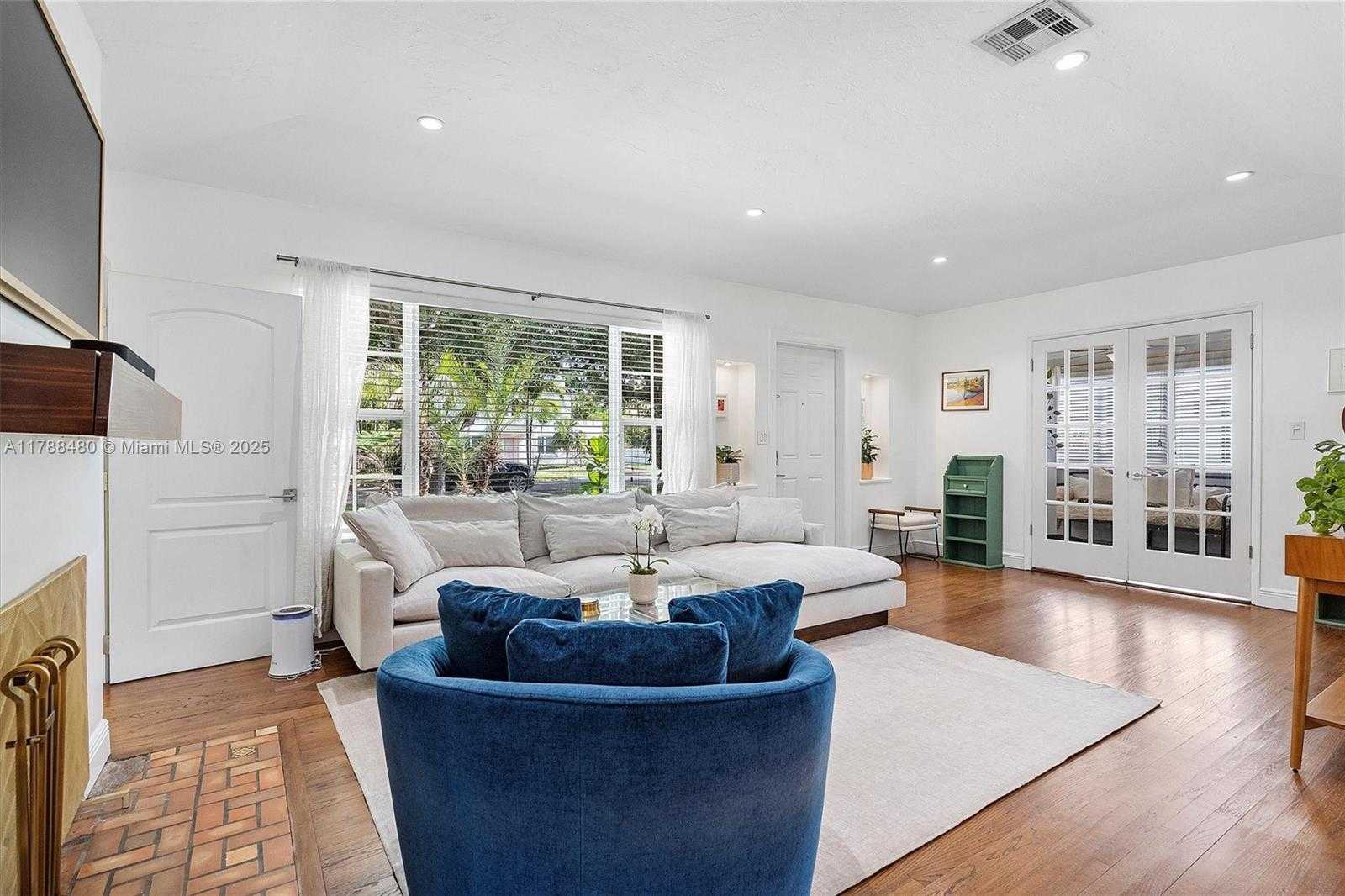 Small Image of 558 NORTH EAST 94TH ST, Miami Shores Number 17