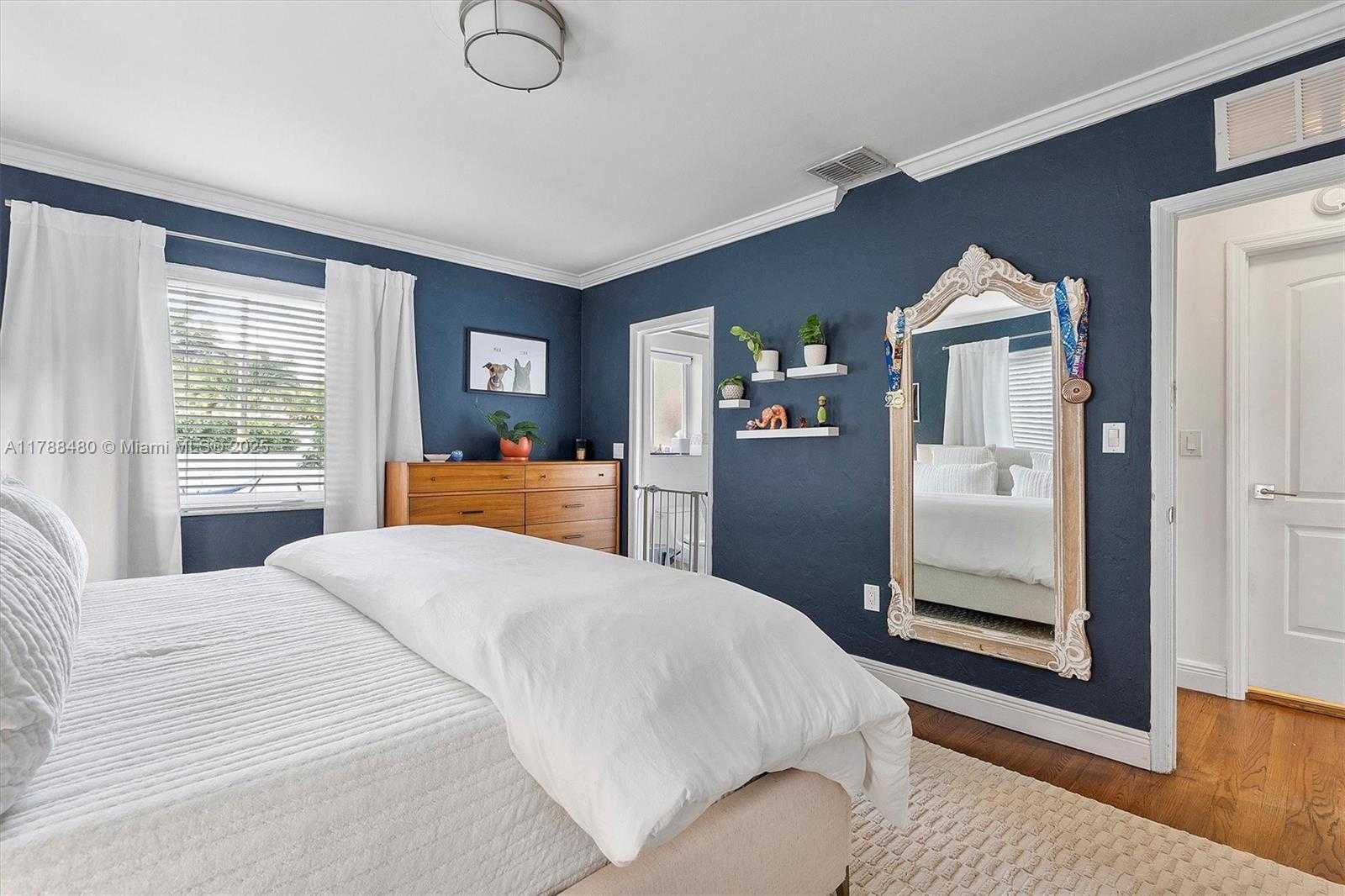 Small Image of 558 NORTH EAST 94TH ST, Miami Shores Number 35