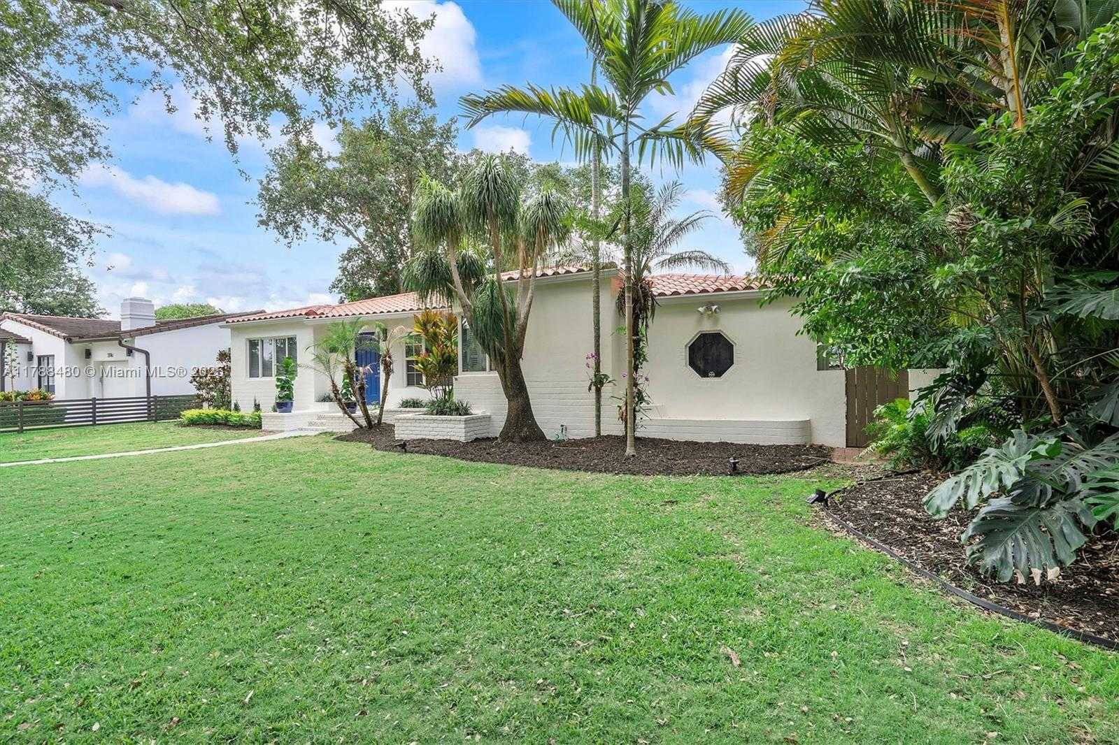 Small Image of 558 NORTH EAST 94TH ST, Miami Shores Number 64