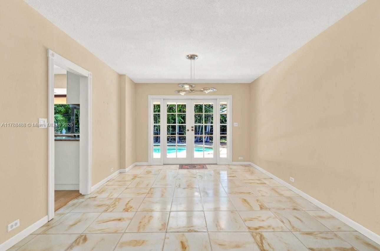 Small Image of 17737 SOUTH WEST 86TH AVE, Palmetto Bay Number 11