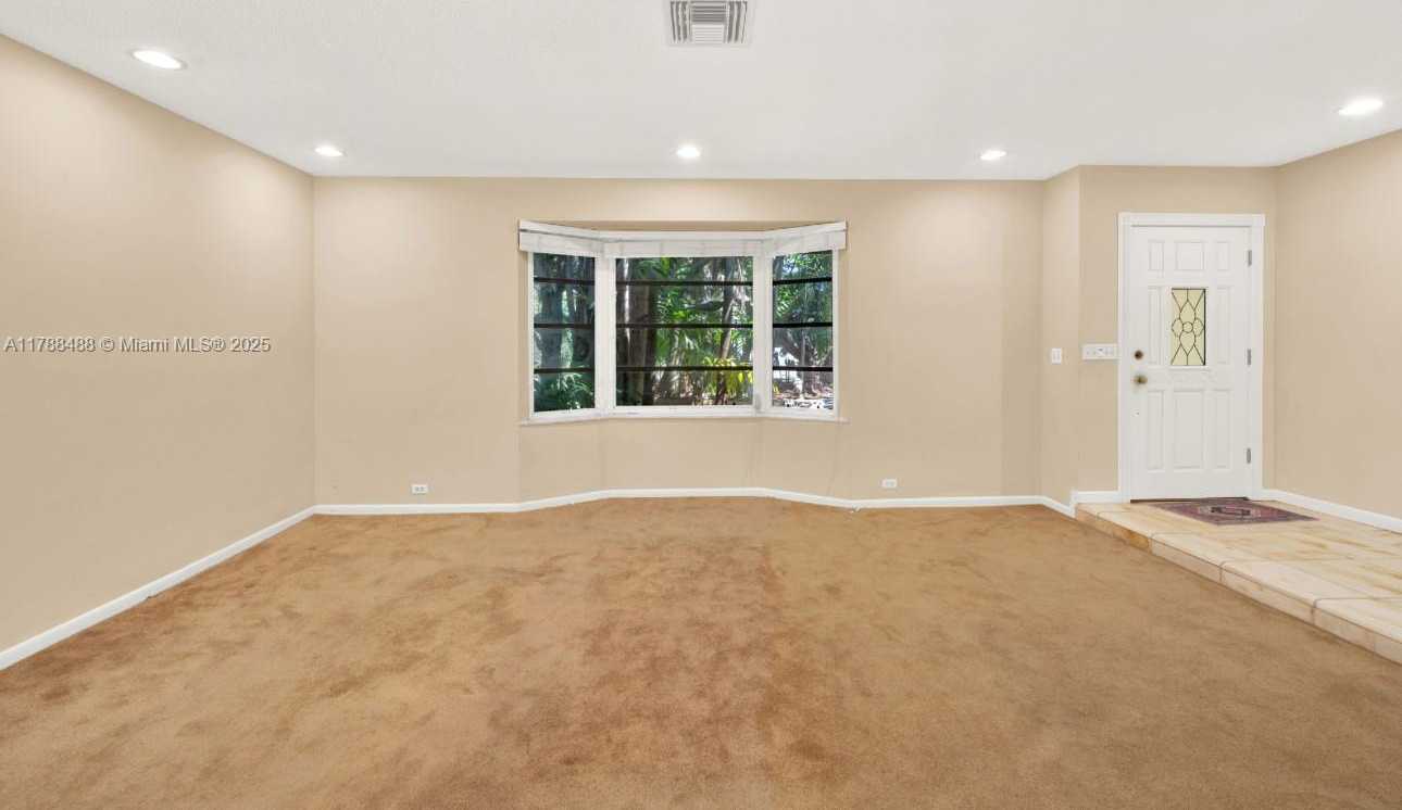 Small Image of 17737 SOUTH WEST 86TH AVE, Palmetto Bay Number 13