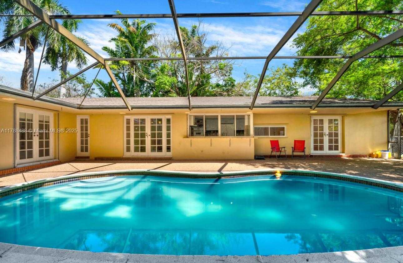 Small Image of 17737 SOUTH WEST 86TH AVE, Palmetto Bay Number 2