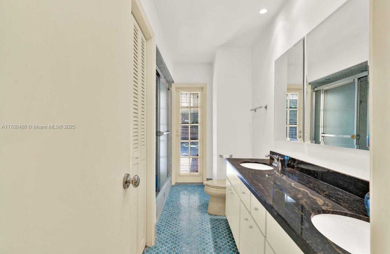 Small Image of 17737 SOUTH WEST 86TH AVE, Palmetto Bay Number 23