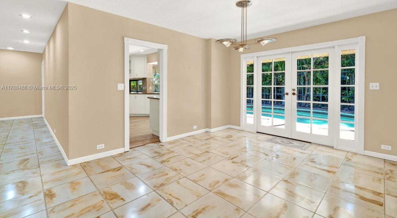 Small Image of 17737 SOUTH WEST 86TH AVE, Palmetto Bay Number 24