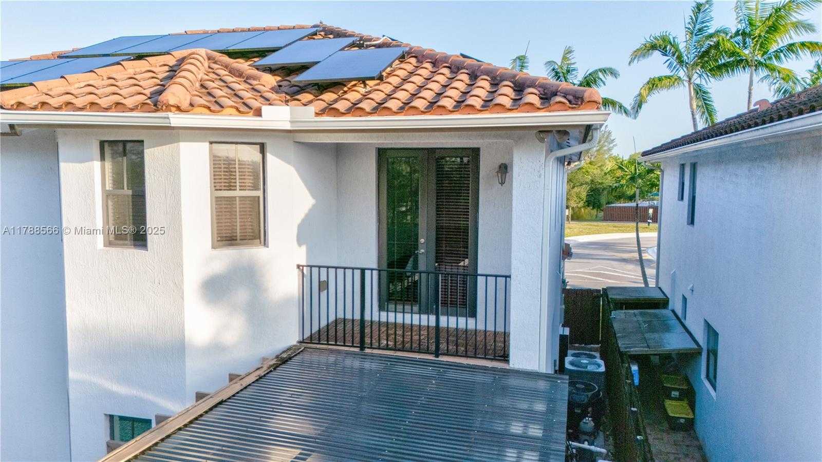 Small Image of 10371 NORTH WEST 10TH ST, Miami Number 45