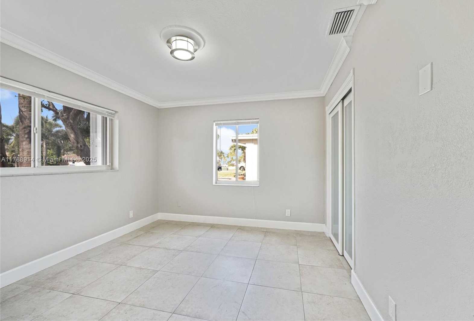 Small Image of 2680 NORTH EAST 22ND CT, Pompano Beach Number 14