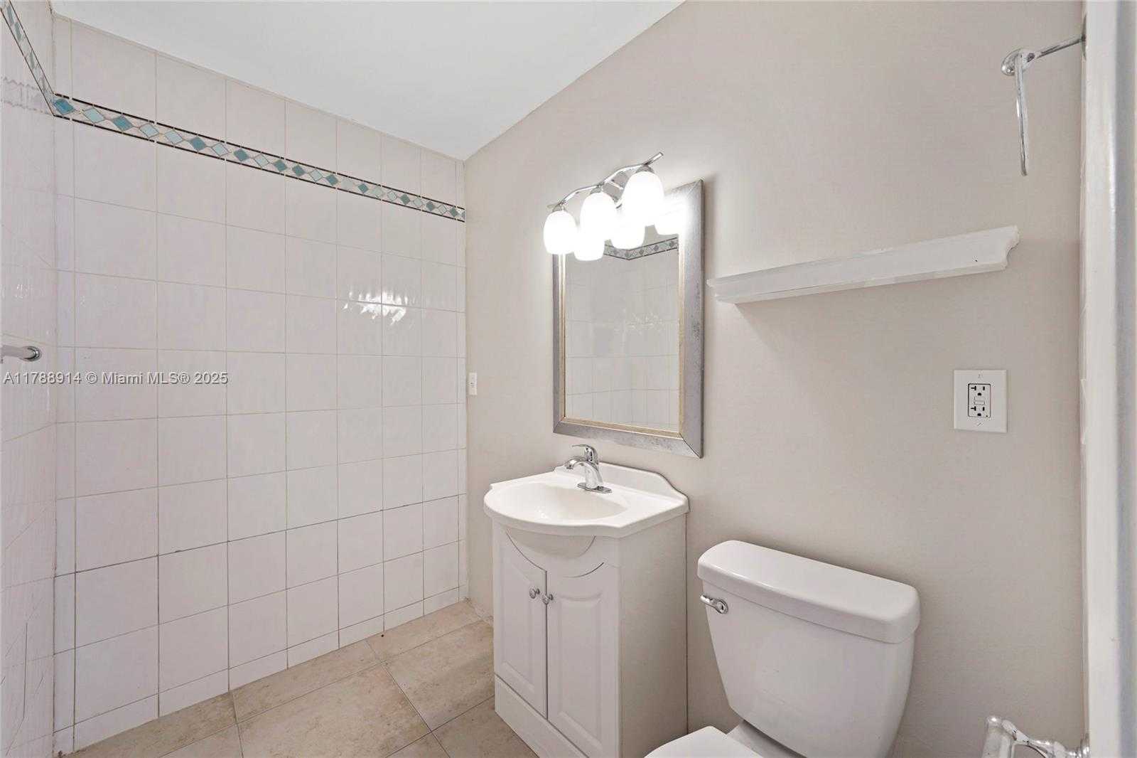 Small Image of 2680 NORTH EAST 22ND CT, Pompano Beach Number 15