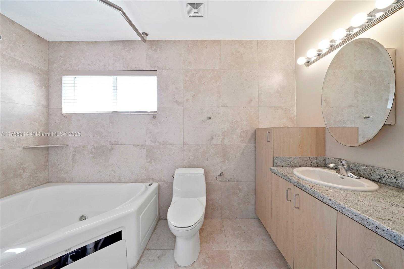 Small Image of 2680 NORTH EAST 22ND CT, Pompano Beach Number 23