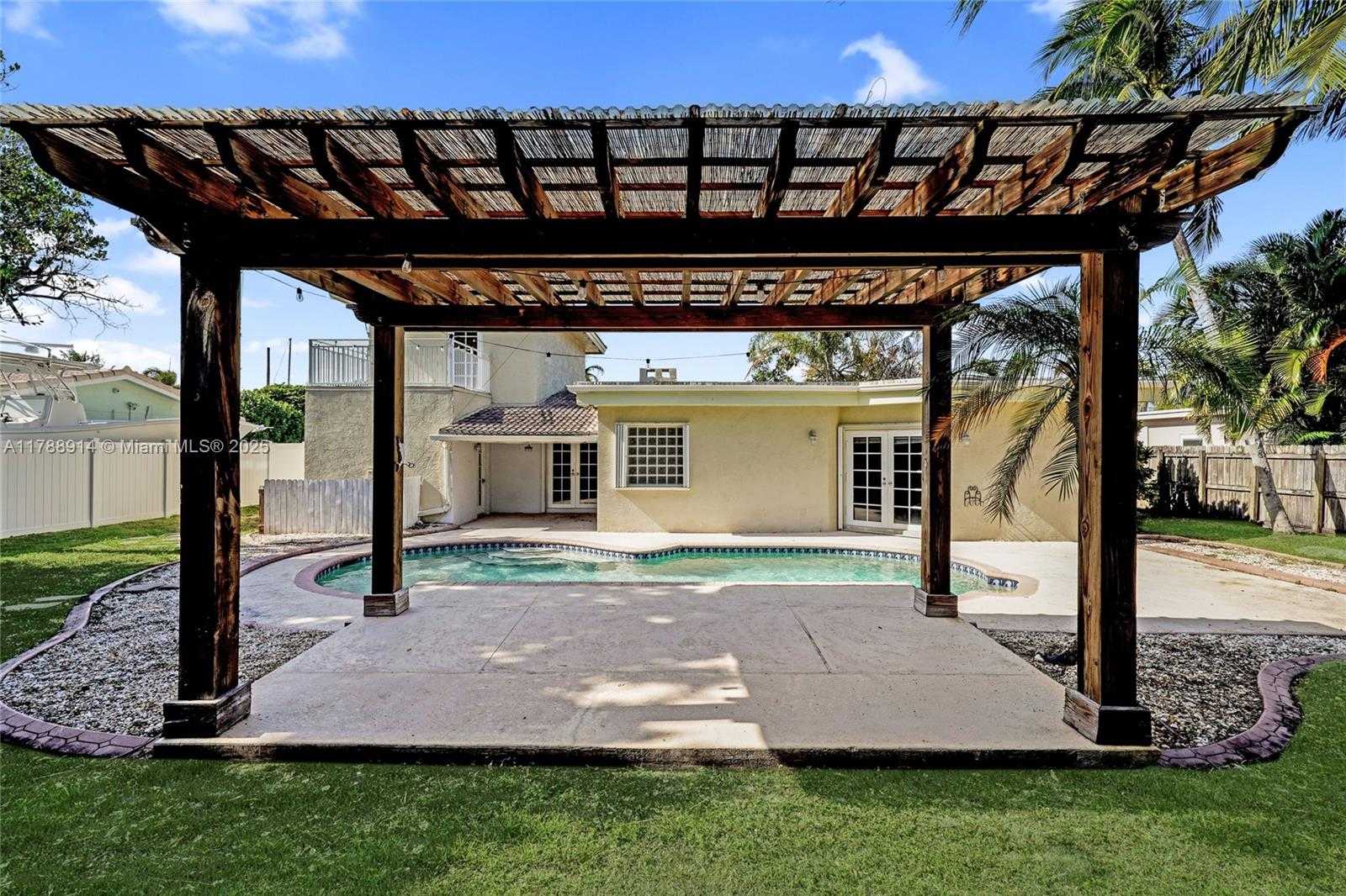Small Image of 2680 NORTH EAST 22ND CT, Pompano Beach Number 32