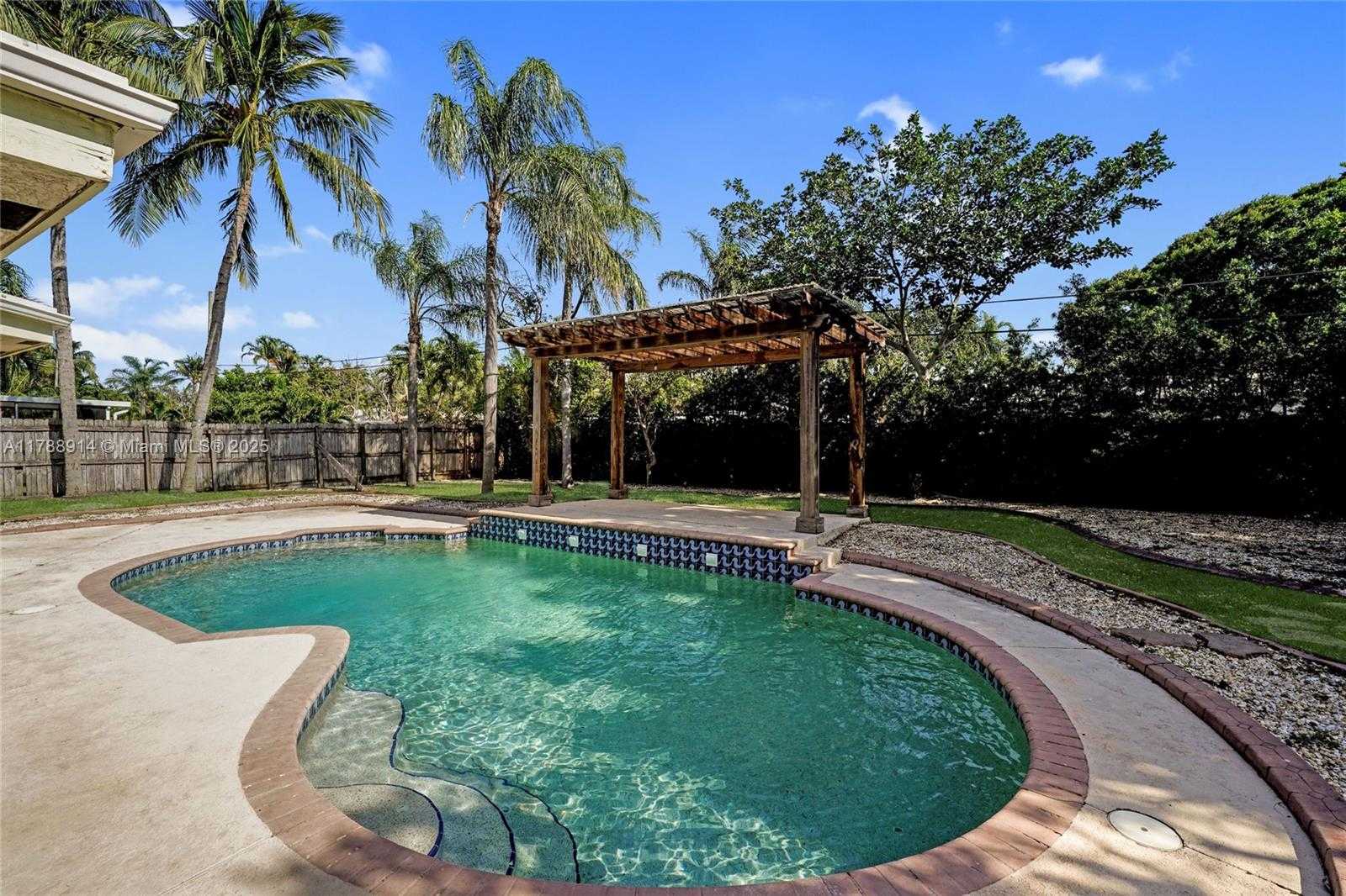 Small Image of 2680 NORTH EAST 22ND CT, Pompano Beach Number 37