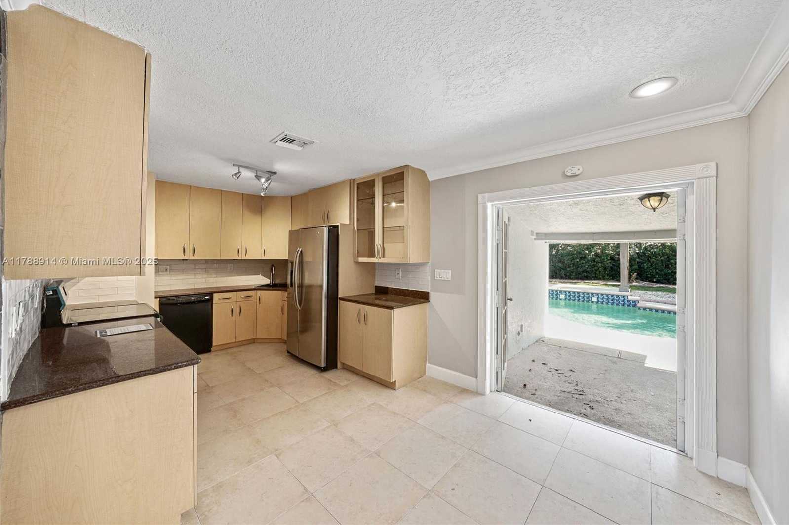 Small Image of 2680 NORTH EAST 22ND CT, Pompano Beach Number 9