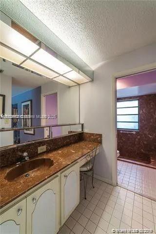 Small Image of 70 IVY RD, Hollywood Number 7
